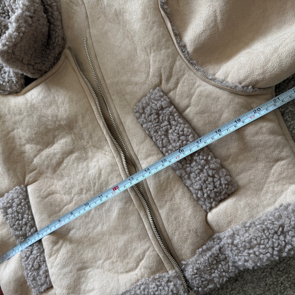 Sherpa Jacket - Picture 6 of 8